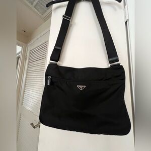 PRADA Pre-loved Flat Messenger Crossbody Bag (Authentic)